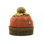 Yair pompom hat